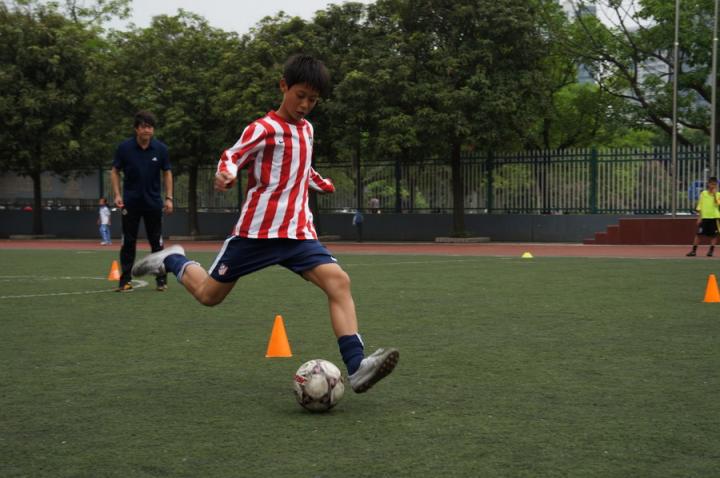 星空体育app-包含转会期马德里竞技调整名单以备CBA常规赛，内部沟通环节打磨，球迷炸锅，球队文化再被提及的词条